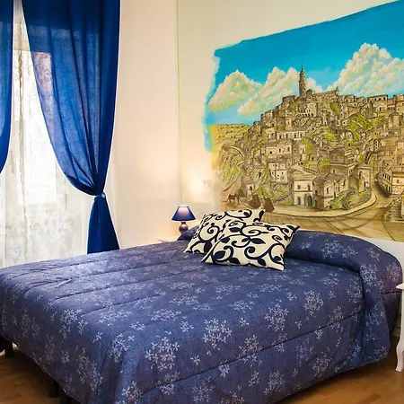 Sassi In Casa Гостевой дом Матера